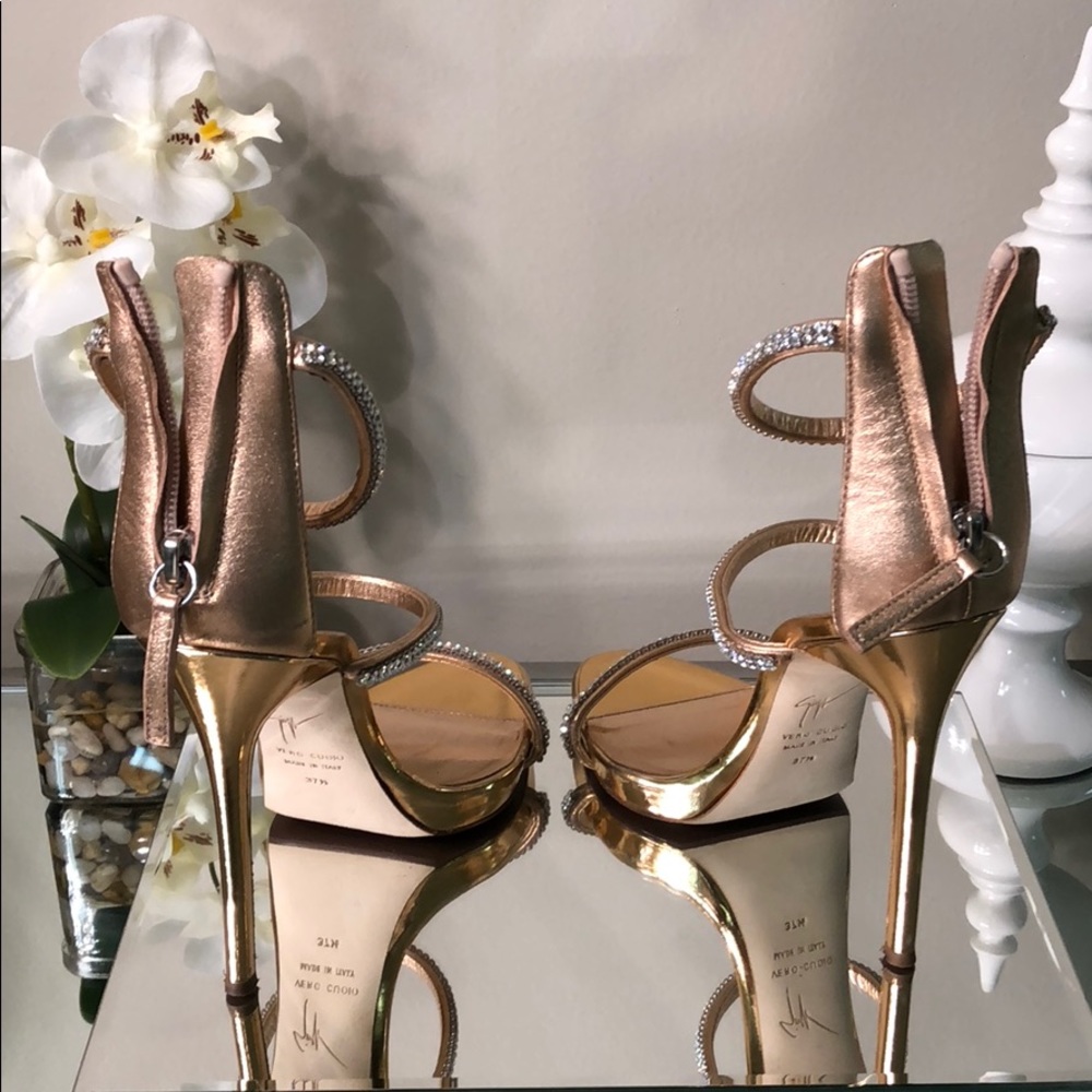 Giuseppe Zanotti Sandal heel - Picture 4 of 8